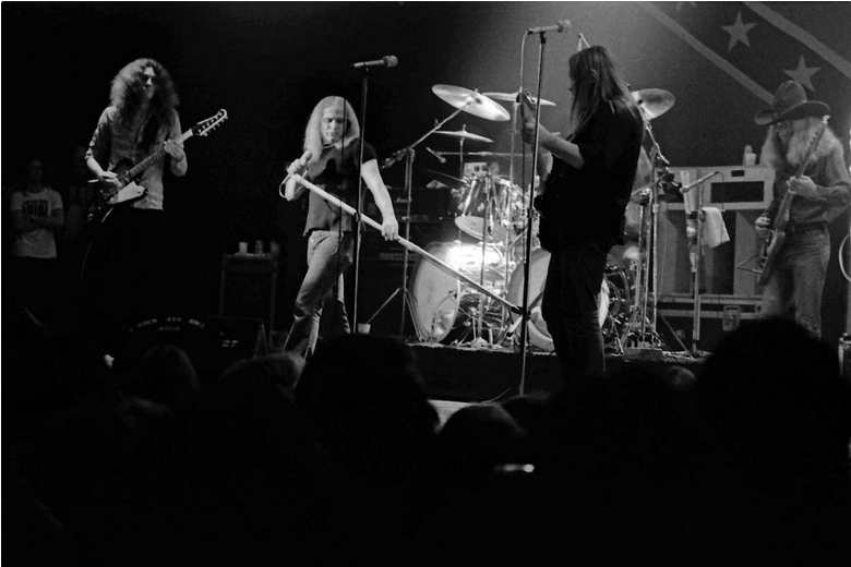 lswint75-2-legendary-rock-photos